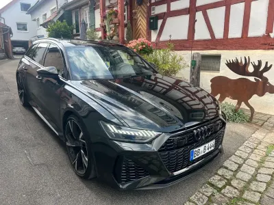 Usata Audi RS6 Sport 700 CV (514 kW) 2021 Verde Station wagon