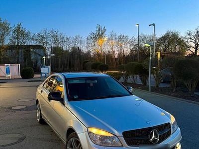 Gebraucht Mercedes C220 170 PS (125 kW) 2008 Silber Limousine