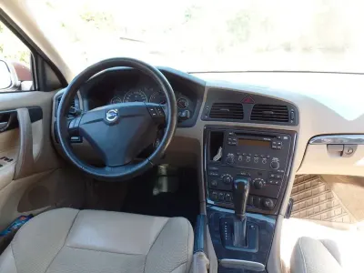 Gebraucht Volvo S60 140 PS (102 kW) 2005 Violet Limousine