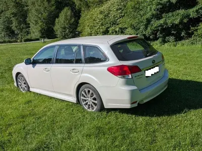 Gebraucht Subaru Legacy 167 PS (122 kW) 2012 Weiß Kombi