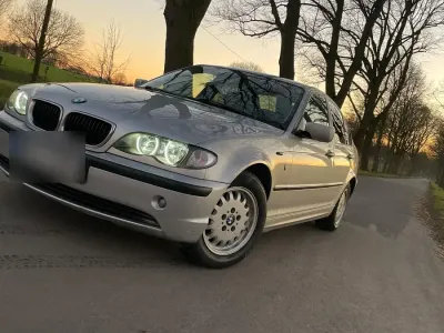 Gebraucht BMW 316 116 PS (85 kW) 2003 Silber Limousine