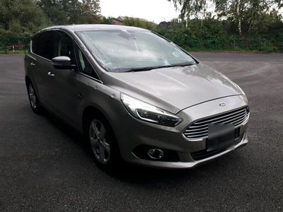 gebraucht Ford S-MAX 2.0 TDCi Aut. Titanium Vollausstattung