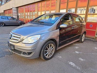 Mercedes B150