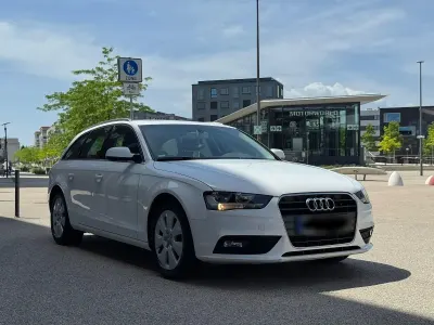 Gebraucht Audi A4 Ambiente 150 PS (110 kW) 2015 Weiß Kombi