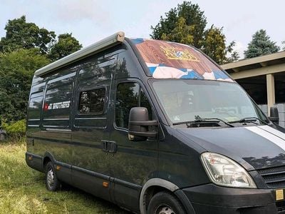 Blau Gebraucht 2008 Iveco Daily Van | 14.000 €