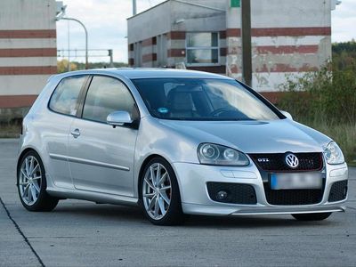 Gebraucht VW Golf GTI 245 PS (180 kW) 2005 Silber Coupé