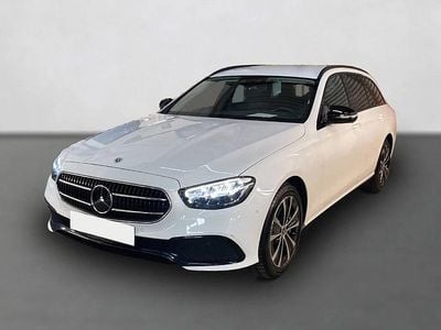 Weiß Gebraucht 2021 Mercedes E300 Avantgarde Kombi | 31.480 € (Fairer Preis)