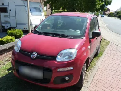 Gebraucht Fiat Panda 69 PS (50 kW) 2015 Rot Kleinwagen