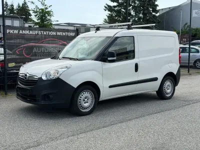 Gebraucht Opel Combo 95 PS (69 kW) 2014 Weiß Van / Kleinbus