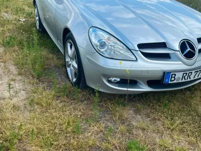 Gebraucht Mercedes SLK200 163 PS (119 kW) 2006 Silber Cabrio