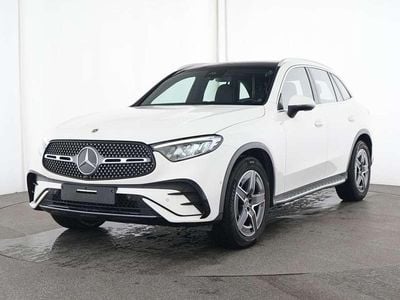 Gebraucht Mercedes GLC300 AMG 269 PS (197 kW) 2024 Unilack polarweiß SUV