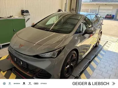 Gebraucht Cupra Born 150 kW (204 PS) 2024 Vaporgrau Kleinwagen