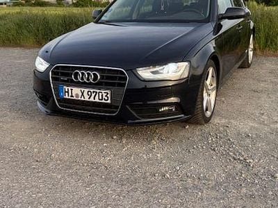 Gebraucht Audi A4 245 PS (180 kW) 2015 Blau Kombi