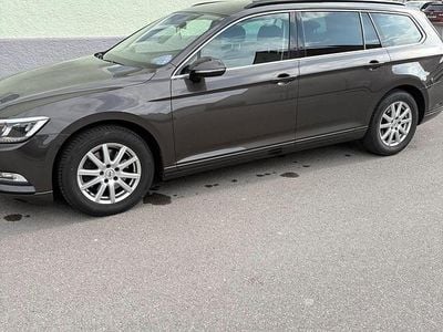 Gebraucht VW Passat 150 PS (110 kW) 2016 Braun Kombi
