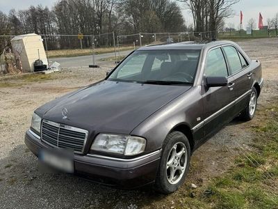 gebraucht Mercedes C180 mit Polnischer Zulassung