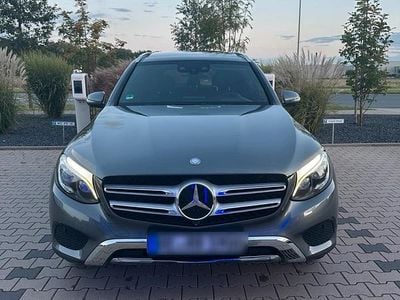 Mercedes GLC250