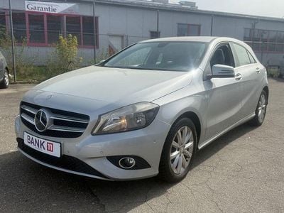 Usata Mercedes A180 109 CV (80 kW) 2013 Argento Berlina