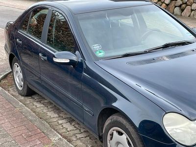 Gebraucht Mercedes 200 122 PS (89 kW) 2003 Blau Limousine