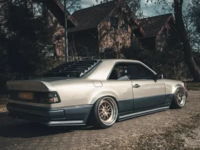 Gebraucht Mercedes E300 AMG 1989 Gold Coupé