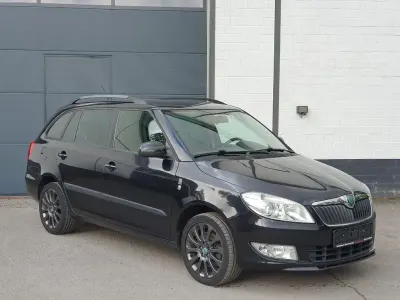 Gebraucht Skoda Fabia Ambition 105 PS (77 kW) 2012 Schwarz Limousine