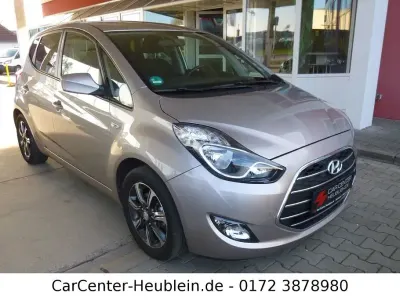 Gebraucht Hyundai i20 Space 90 PS (66 kW) 2018 Beige Van / Kleinbus
