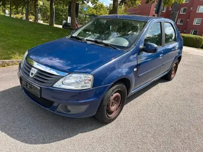 Gebraucht Dacia Logan Lauréate 75 PS (55 kW) 2009 Blau Limousine