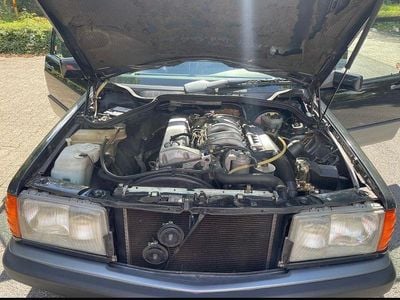 Gebraucht Mercedes 190 90 PS (66 kW) 1989 Schwarz Limousine