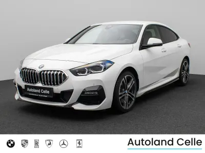 Gebraucht BMW 220 M Sport 190 PS (139 kW) 2023 Alpinweiß uni300schwarz Coupé