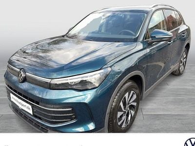 Neu VW Tiguan Life 204 PS (150 kW) 2026 Nightshade blue metallic SUV