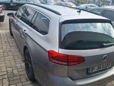 Silber Gebraucht 2014 VW Passat Comfortline Kombi | 12.990 €