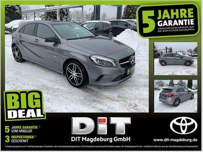 Gebraucht Mercedes A180 Urban 122 PS (89 kW) 2016 Mountaingrau  met. Limousine