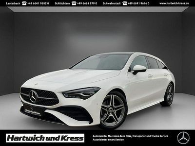 Gebraucht Mercedes CLA180 Shooting Brake AMG line 136 PS (100 kW) 2024 Polarweiss  unilack Kombi