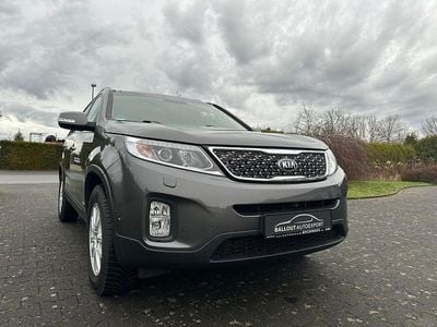 Grau Gebraucht 2014 Kia Sorento Platinum Edition SUV | 8.350 € (Fairer Preis)