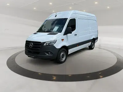 Gebraucht Mercedes Sprinter 170 PS (125 kW) 2024 Arktikweiss Van