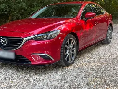 Gebraucht Mazda 6 175 PS (128 kW) 2017 Rot Limousine