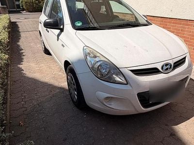 Usata Hyundai i20 75 CV (55 kW) 2009 Bianco Utilitaria