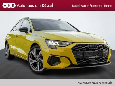 Gebraucht Audi A3 S-Line 150 PS (110 kW) 2023 Gelb Limousine