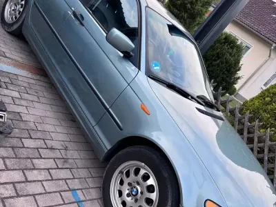 Gebraucht BMW 316 105 PS (77 kW) 2003 Grün Limousine