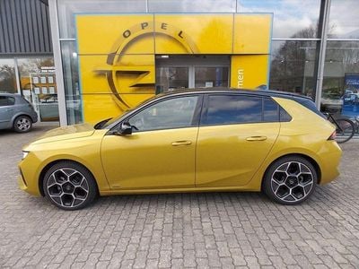Kult gelb Gebraucht 2022 Opel Astra Ultimate Limousine | 20.990 € (Fairer Preis)