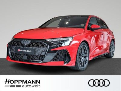 Progressivrot metallic Neu 2026 Audi RS3 Ambiente Limousine | 69.890 €