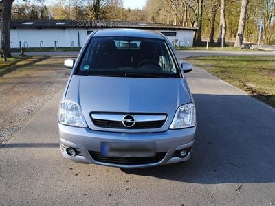 Second-hand Opel Meriva 105 CP (77 kW) 2009 Argintiu Monovolum