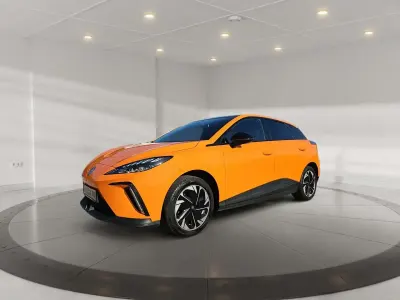Gebraucht MG MG4 EV Luxury 150 kW (204 PS) 2022 Orange Kleinwagen