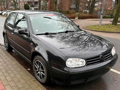 Gebraucht VW Golf IV 75 PS (55 kW) 1999 Schwarz Kleinwagen