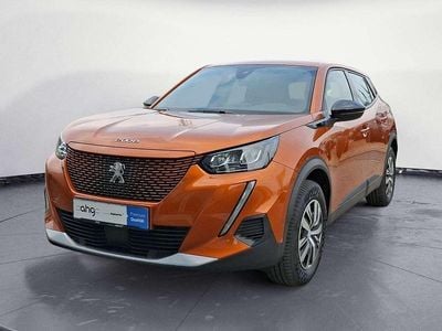 Second-hand Peugeot e-2008 Allure 100 kW (136 CP) 2023 Portocaliu SUV