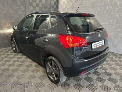 Second-hand Kia Venga FIFA World Cup Edition 156 CP (114 kW) 2015 Negru Hatchback