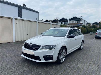 Gebraucht Skoda Octavia RS 184 PS (135 kW) 2014 Weiß Kleinwagen