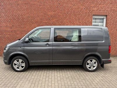 Usata VW Transporter 150 CV (110 kW) 2020 Grigio Furgone