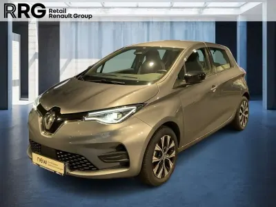 Second-hand Renault Zoe Evolution 50 kW (69 CP) 2023 Gri Hatchback