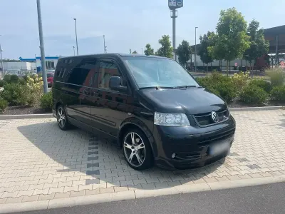 Gebraucht VW Multivan Highline 174 PS (127 kW) 2005 Schwarz Van / Kleinbus