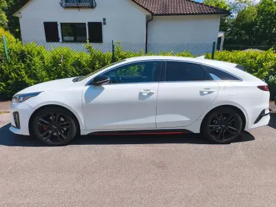 Używany Kia ProCeed GT 204 KM (150 kW) 2019 Biały Kombi